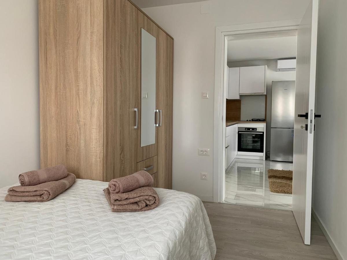 Rozi Apartments ซาเกร็บ ภายนอก รูปภาพ