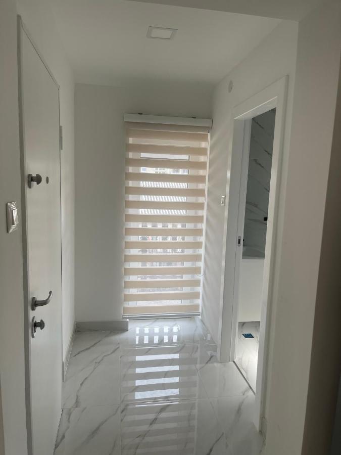 Rozi Apartments ซาเกร็บ ภายนอก รูปภาพ